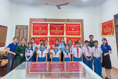 HOẠT ĐỘNG VỀ ĐỊA CHỈ ĐỎ