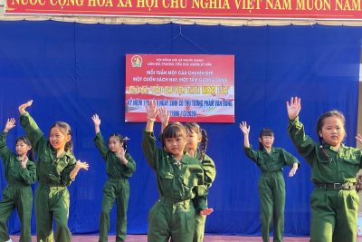 MỖI TUẦN MỘT CÂU CHUYỆN ĐẸP – MỘT CUỐN SÁCH HAY – MỘT TẤM GƯƠNG SÁNG  CHỦ ĐỀ: CÂU CHUYỆN THỜI HOA LỬA